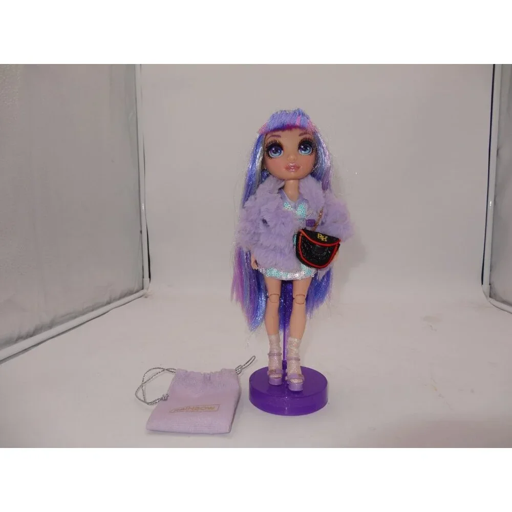 Rainbow High Violet Willow Fashion‎ Doll Purple with Dress Purse Bag Stand